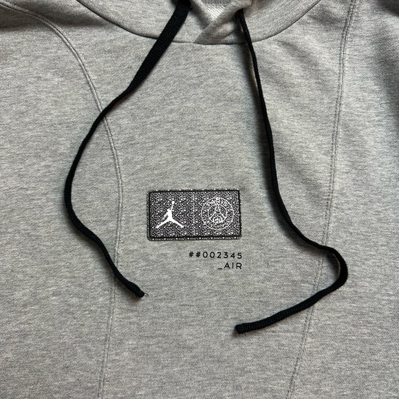 Air Jordan Paris Saint Germain Pullover Hoodie Medium - Picture 4 of 5